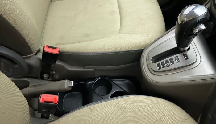 2013 Hyundai i10 SPORTZ 1.2 AT, Petrol, Automatic, 59,283 km, Gear Lever