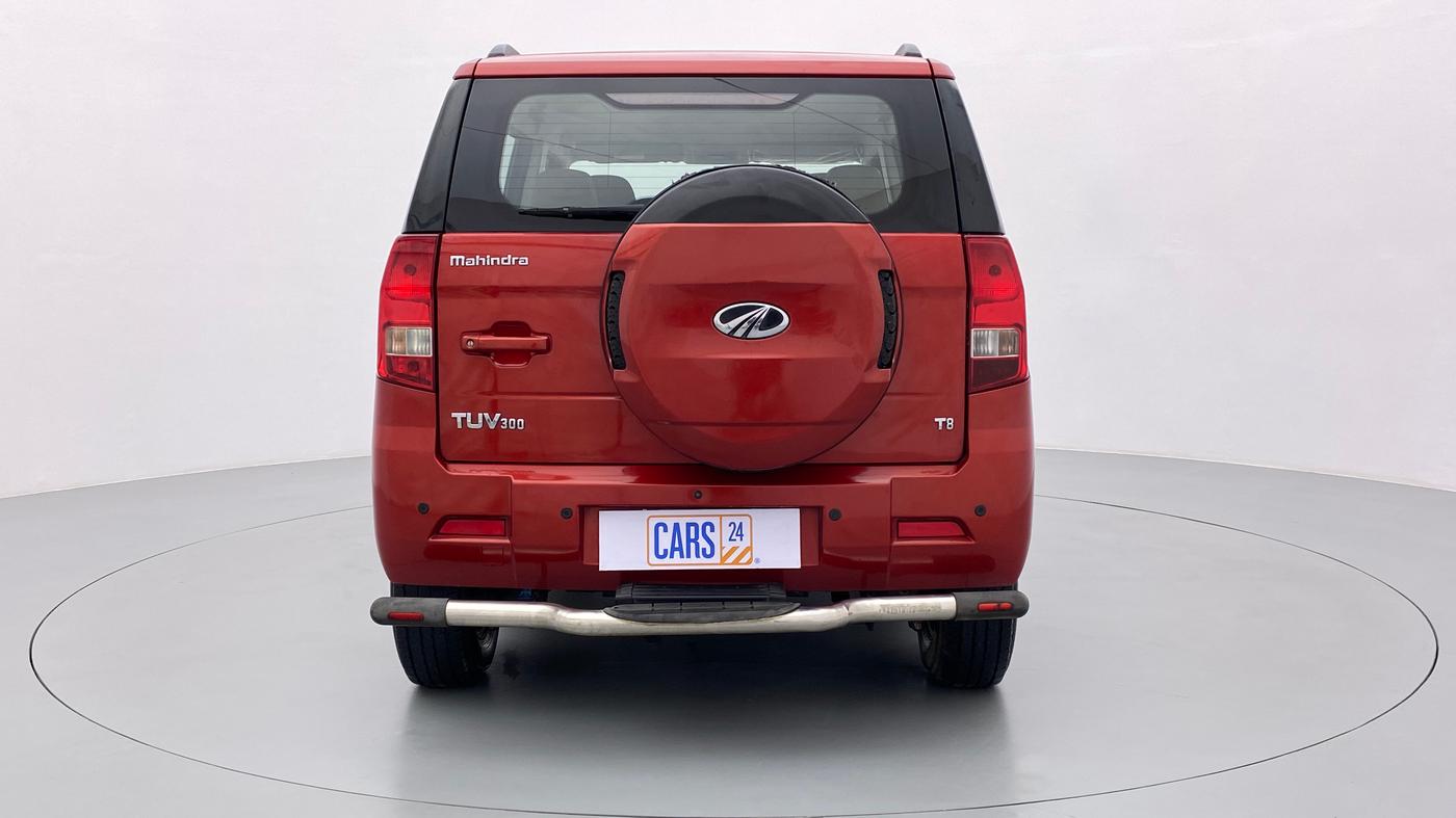 2016 Mahindra TUV300 T8, Diesel, Manual, 29,818 km, Back/Rear