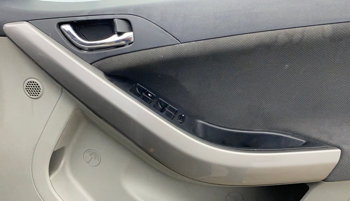 2019 Tata NEXON XZ PLUS PETROL, Petrol, Manual, 73,853 km, Driver Side Door Panels Control