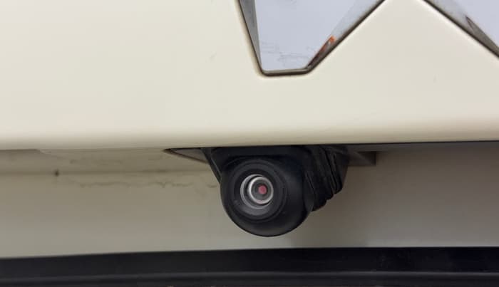2023 Mahindra XUV300 W6 1.5 Diesel, Diesel, Manual, 44,358 km, Parking Camera