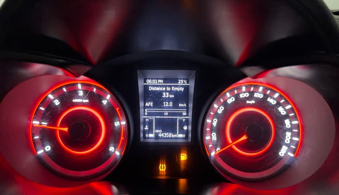 2023 Mahindra XUV300 W6 1.5 Diesel, Diesel, Manual, 44,358 km, Odometer Image