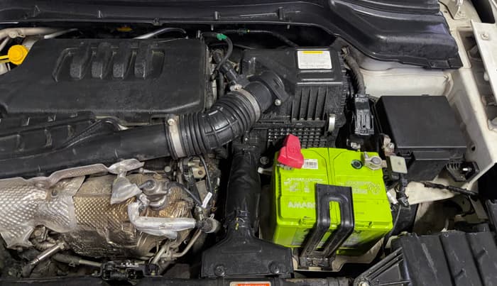 2023 Mahindra XUV300 W6 1.5 Diesel, Diesel, Manual, 44,358 km, Engine View - Left