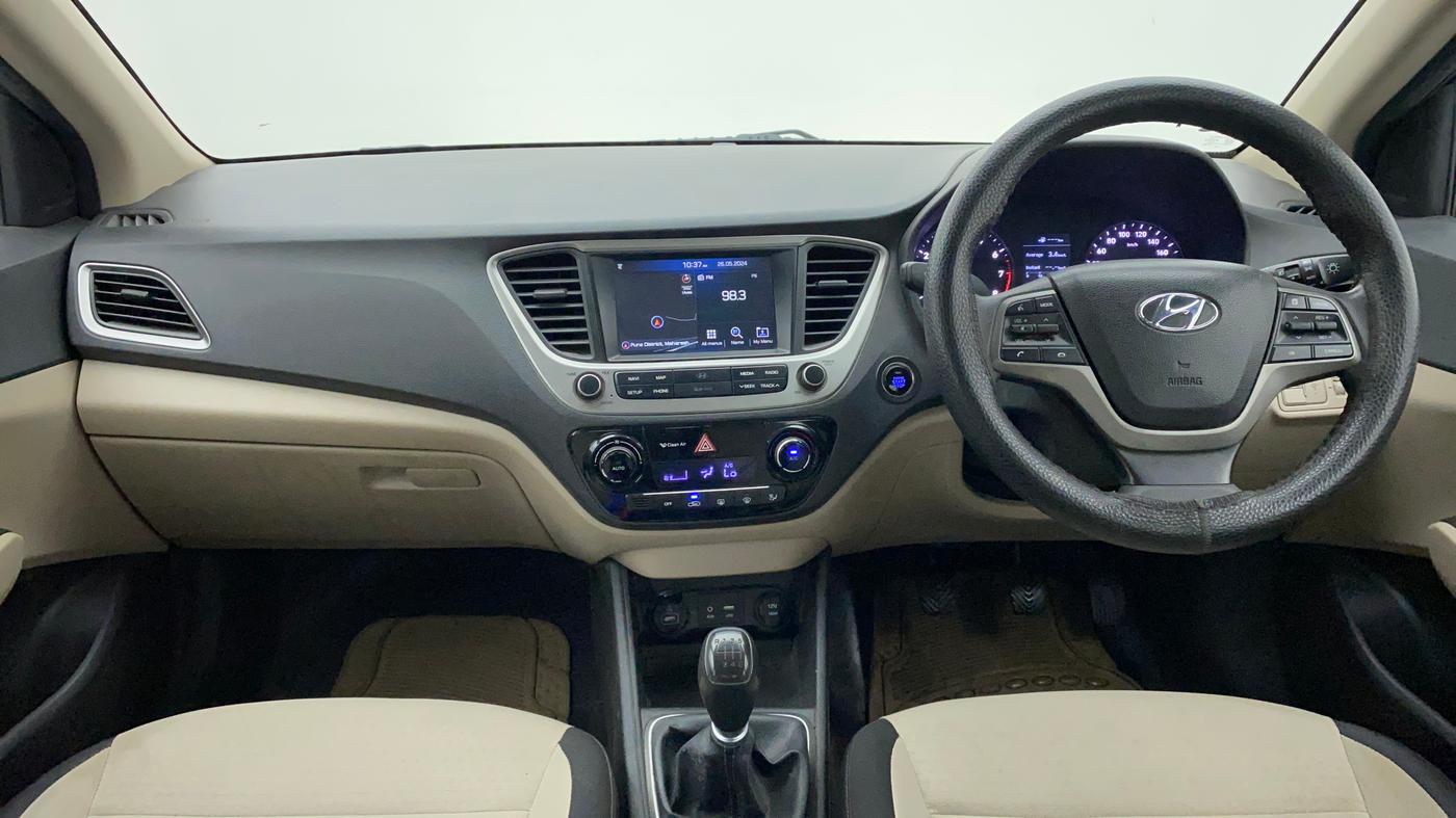 2018 Hyundai Verna 1.6 VTVT SX, Petrol, Manual, 40,770 km, Dashboard