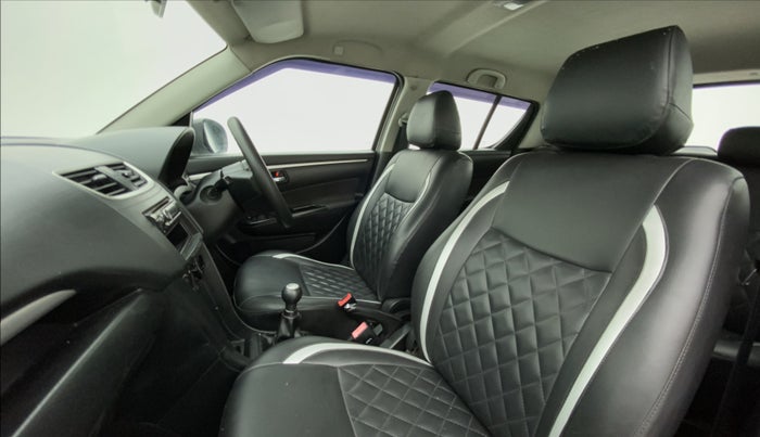 2012 Maruti Swift VXI, Petrol, Manual, 98,988 km, Right Side Front Door Cabin