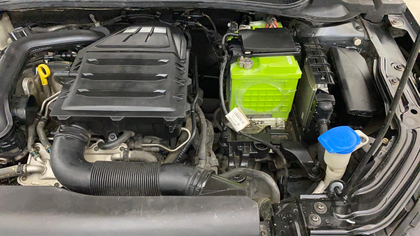 2022 Skoda SLAVIA ACTIVE 1.0L TSI MT, Petrol, Manual, 33,942 km, Engine View - Left