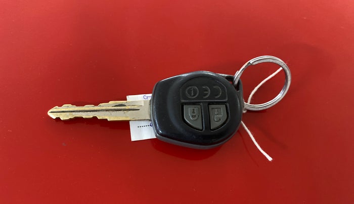 2017 Maruti Baleno DELTA PETROL 1.2, Petrol, Manual, 85,934 km, Key Close Up