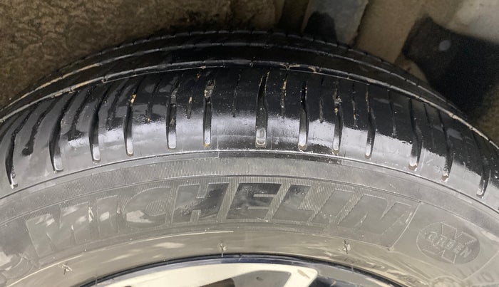 2023 KIA CARENS LUXURY PLUS 1.5 DIESEL AT 7 STR, Diesel, Automatic, 1,27,119 km, Left Rear Tyre Tread