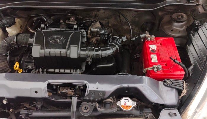 2014 Hyundai Eon ERA +, Petrol, Manual, 81,047 km, Engine View - Left