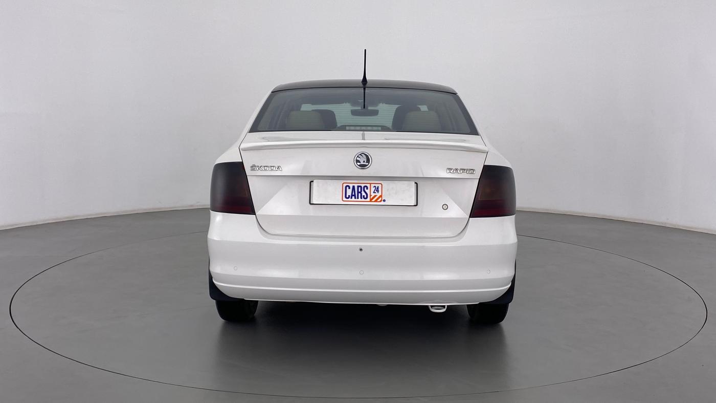 2016 Skoda Rapid 1.6 MPI MT STYLE PLUS, Petrol, Manual, 51,311 km, Back/Rear