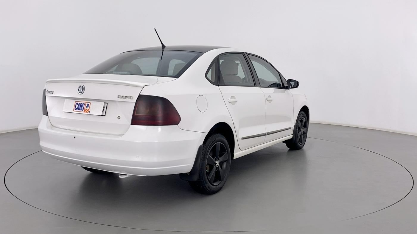 2016 Skoda Rapid 1.6 MPI MT STYLE PLUS, Petrol, Manual, 51,311 km, Right Back Diagonal