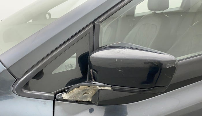 2021 Tata ALTROZ XE PETROL, Petrol, Manual, 21,339 km, Left rear-view mirror - Cover has minor damage