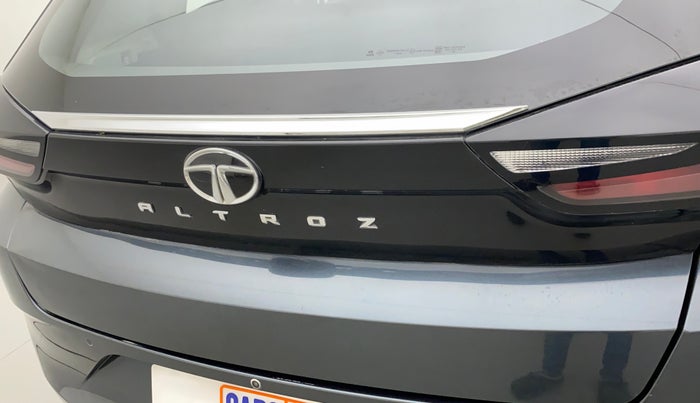 2021 Tata ALTROZ XE PETROL, Petrol, Manual, 21,339 km, Dicky (Boot door) - Slightly dented