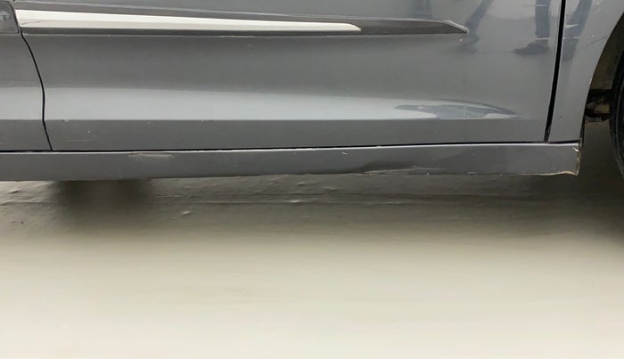 2021 Tata ALTROZ XE PETROL, Petrol, Manual, 21,339 km, Right running board - Slightly dented