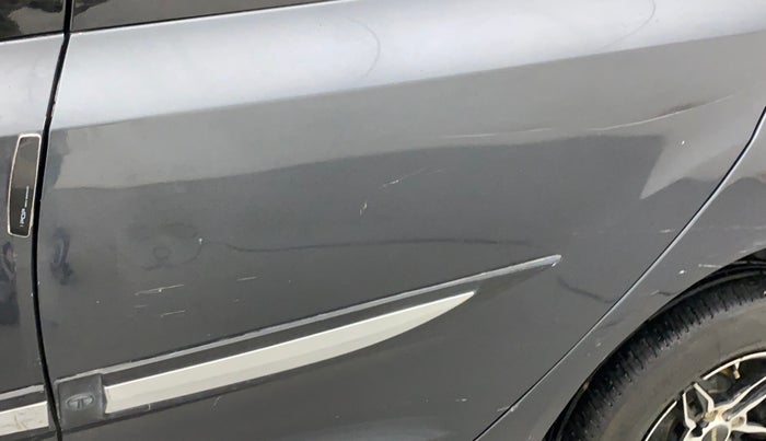 2021 Tata ALTROZ XE PETROL, Petrol, Manual, 21,339 km, Rear left door - Minor scratches