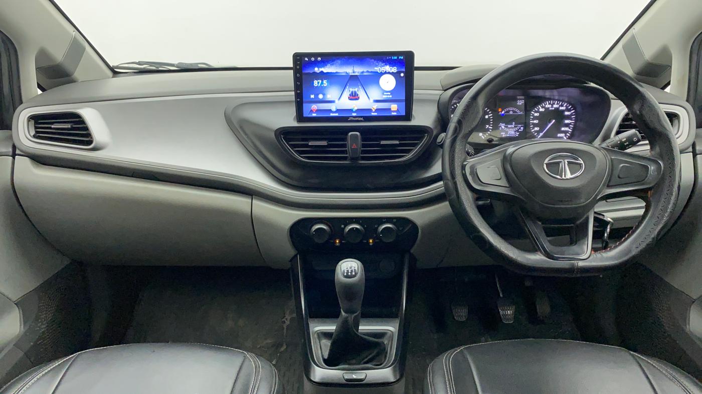 2021 Tata ALTROZ XE PETROL, Petrol, Manual, 21,339 km, Dashboard