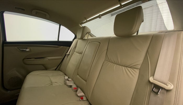 2021 Maruti Ciaz ALPHA 1.5 SHVS PETROL, Petrol, Manual, 30,199 km, Right Side Rear Door Cabin