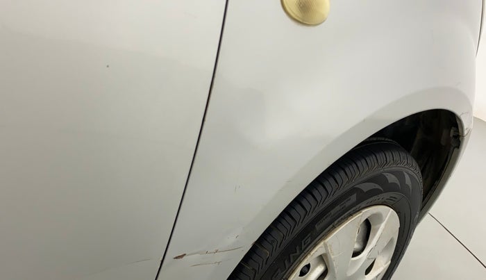 2010 Maruti Ritz LXI, Petrol, Manual, 53,142 km, Right fender - Slightly dented