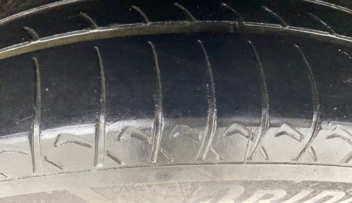 2018 Hyundai NEW SANTRO SPORTZ MT, Petrol, Manual, 1,09,242 km, Left Rear Tyre Tread