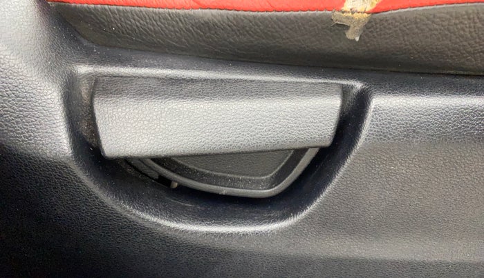 2018 Hyundai NEW SANTRO SPORTZ MT, Petrol, Manual, 1,09,242 km, Driver Side Adjustment Panel