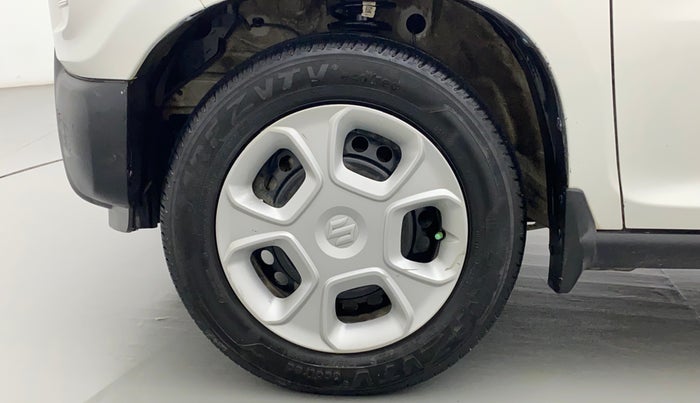 2022 Maruti S PRESSO VXI (O) CNG, CNG, Manual, 32,864 km, Left Front Wheel