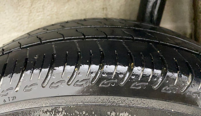 2022 Maruti S PRESSO VXI (O) CNG, CNG, Manual, 32,864 km, Left Rear Tyre Tread