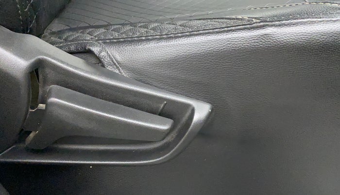 2022 Maruti S PRESSO VXI (O) CNG, CNG, Manual, 32,864 km, Driver Side Adjustment Panel