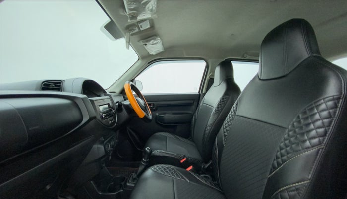 2022 Maruti S PRESSO VXI (O) CNG, CNG, Manual, 32,864 km, Right Side Front Door Cabin