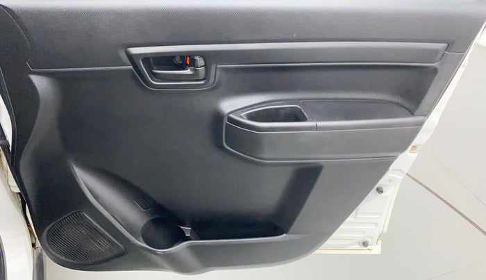 2022 Maruti S PRESSO VXI (O) CNG, CNG, Manual, 32,864 km, Driver Side Door Panels Control