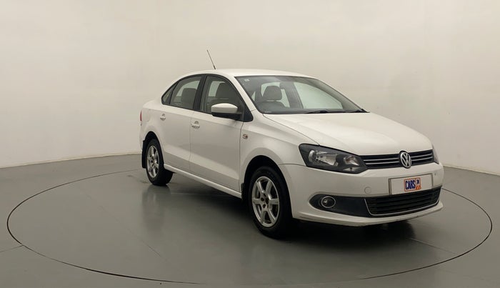 2012 Volkswagen Vento HIGHLINE 1.6 MPI, Petrol, Manual, 48,443 km, Right Front Diagonal