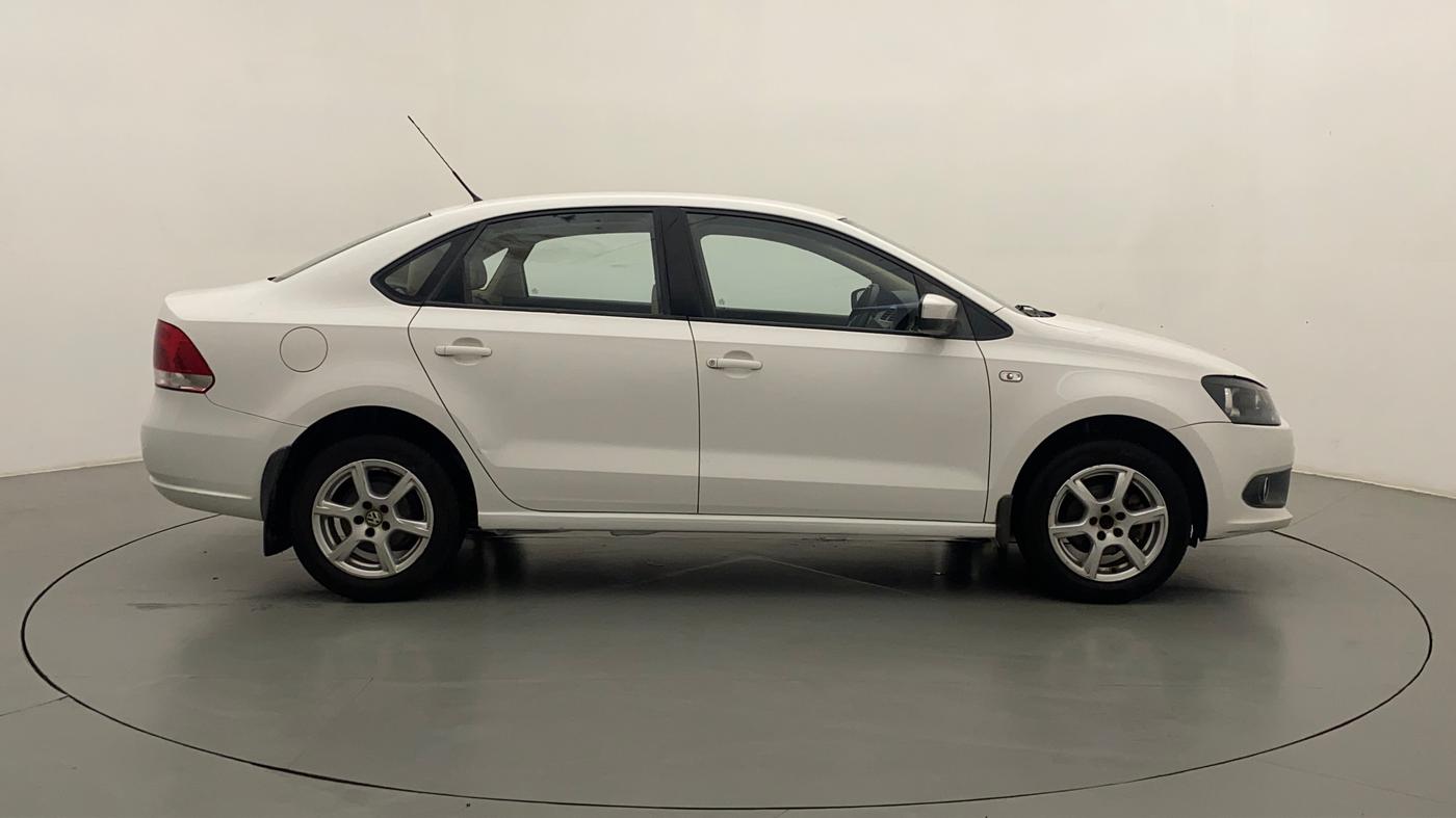 2012 Volkswagen Vento HIGHLINE 1.6 MPI, Petrol, Manual, 48,443 km, Right Side