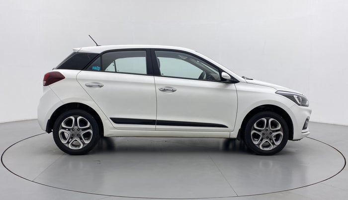 2018 Hyundai Elite i20 ASTA 1.2 (O), Petrol, Manual, 24,193 km, Right Side View