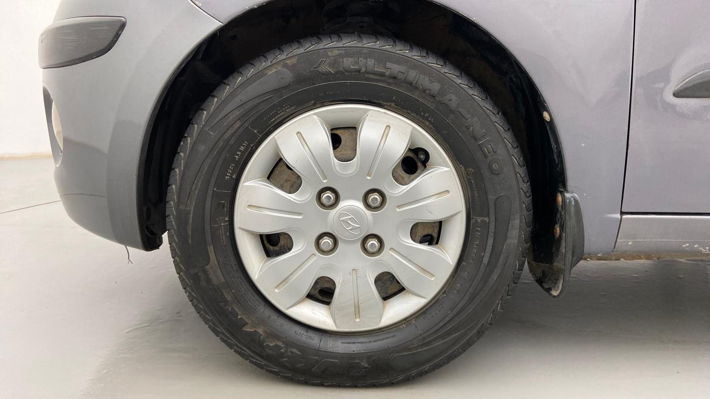 2010 Hyundai i10 SPORTZ 1.2, Petrol, Manual, 1,23,517 km, Left Front Wheel
