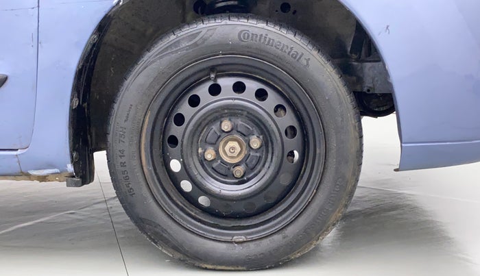 2012 Maruti Wagon R 1.0 VXI, Petrol, Manual, 30,121 km, Right Front Wheel