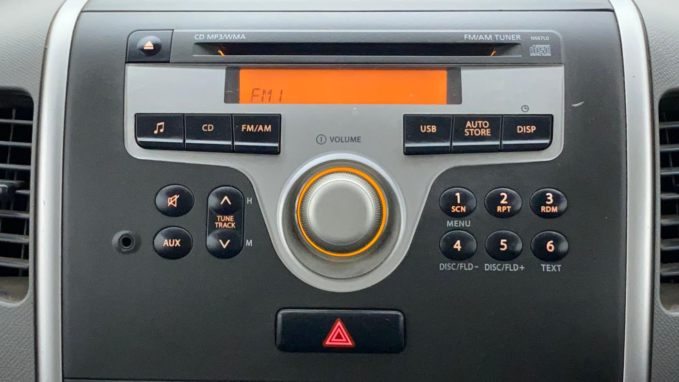 2012 Maruti Wagon R 1.0 VXI, Petrol, Manual, 30,121 km, Infotainment System