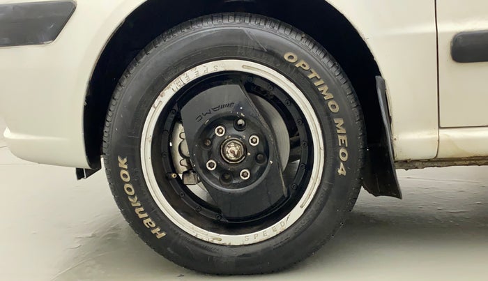 2011 Hyundai Santro Xing GLS, Petrol, Manual, 49,535 km, Left Front Wheel