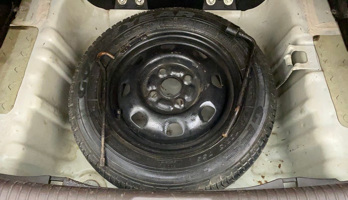 2011 Hyundai Santro Xing GLS, Petrol, Manual, 49,535 km, Spare Tyre