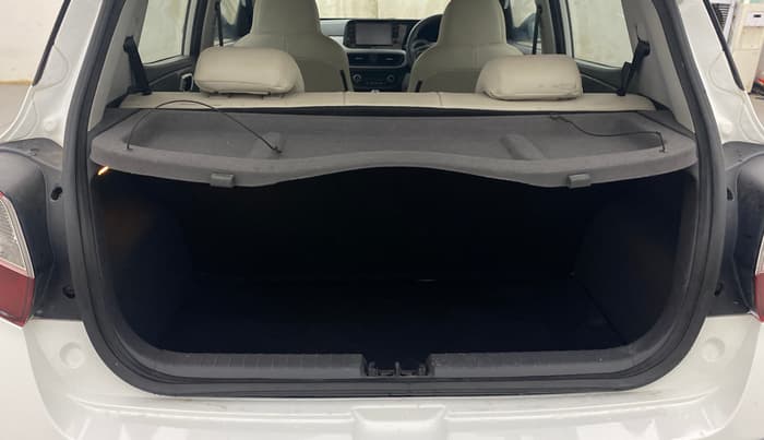 2022 Hyundai GRAND I10 NIOS ASTA AMT 1.2 KAPPA VTVT, Petrol, Automatic, 20,595 km, Boot Inside