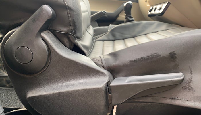 2022 Skoda SLAVIA ACTIVE 1.0L TSI MT, Petrol, Manual, 75,166 km, Driver Side Adjustment Panel