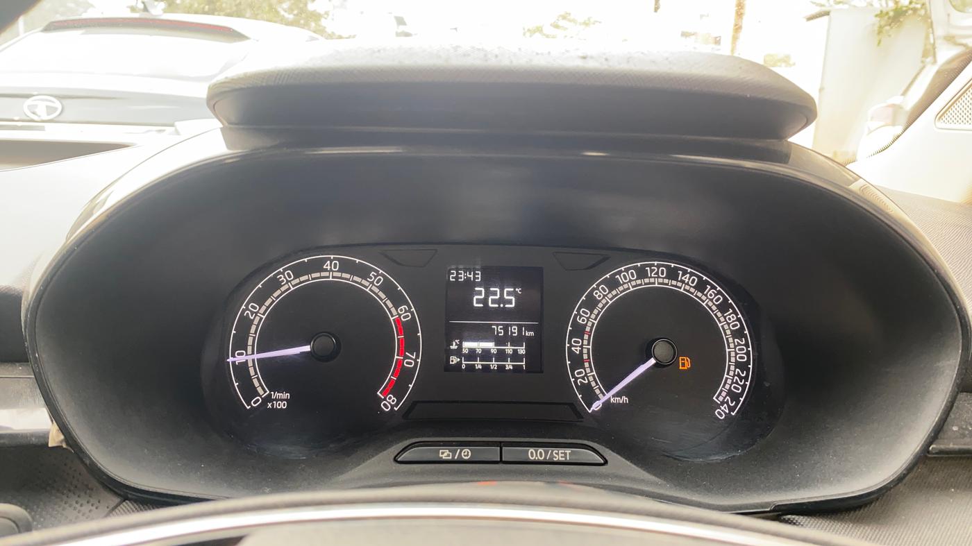 2022 Skoda SLAVIA ACTIVE 1.0L TSI MT, Petrol, Manual, 75,215 km, Odometer Image