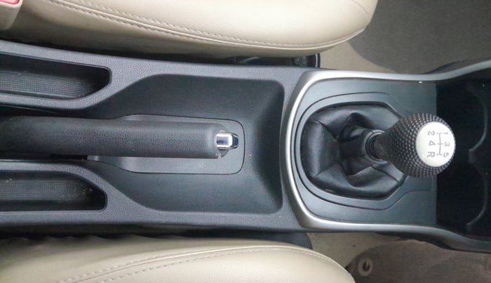 2018 Honda City 1.5L I-VTEC V MT, Petrol, Manual, 34,992 km, Gear Lever