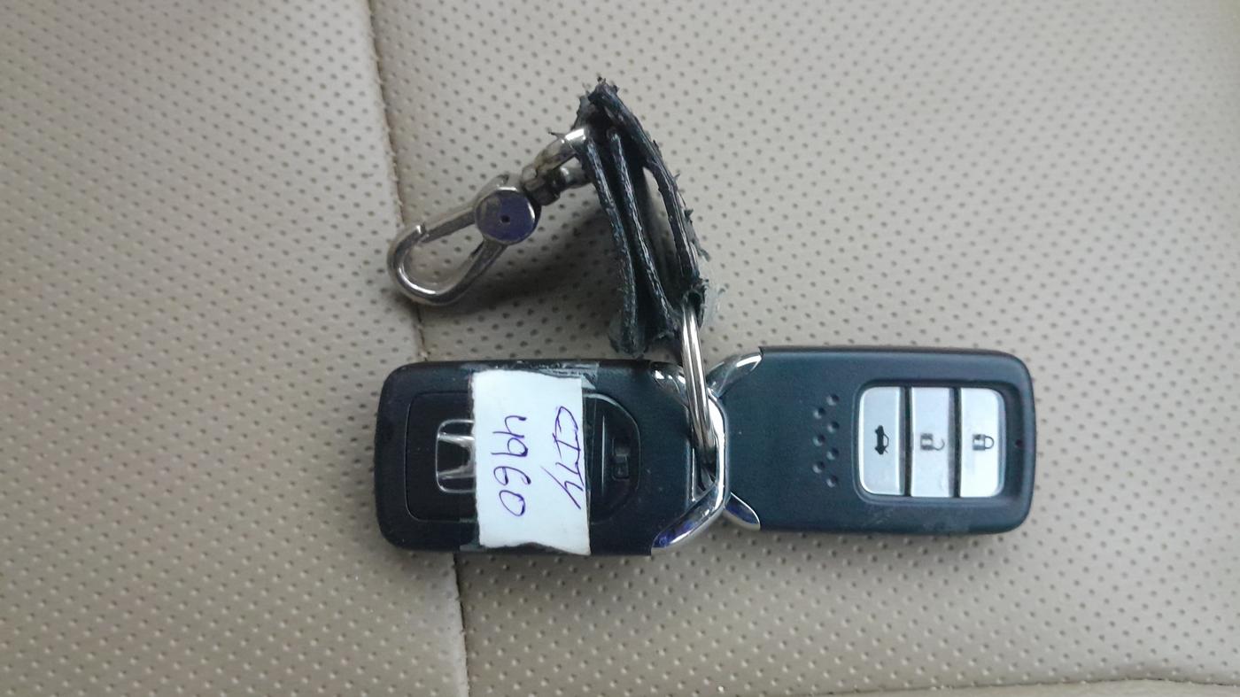 2018 Honda City 1.5L I-VTEC V MT, Petrol, Manual, 34,992 km, Key Close Up