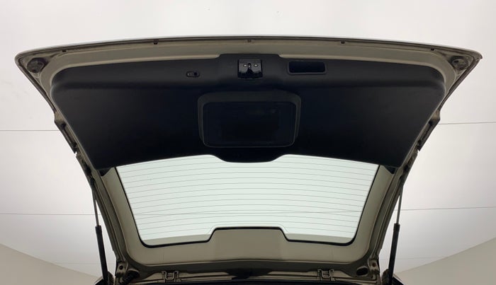 2017 Tata Hexa Varicor 400 XTA, Diesel, Automatic, 76,171 km, Boot Door Open