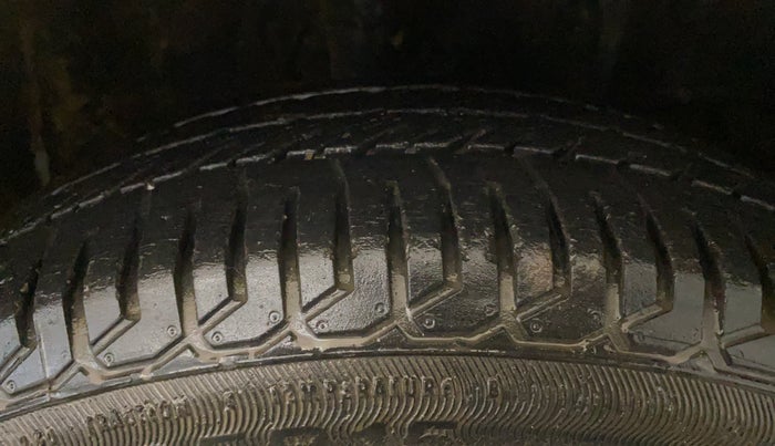 2014 Honda City 1.5L I-VTEC S MT, Petrol, Manual, 19,865 km, Right Front Tyre Tread