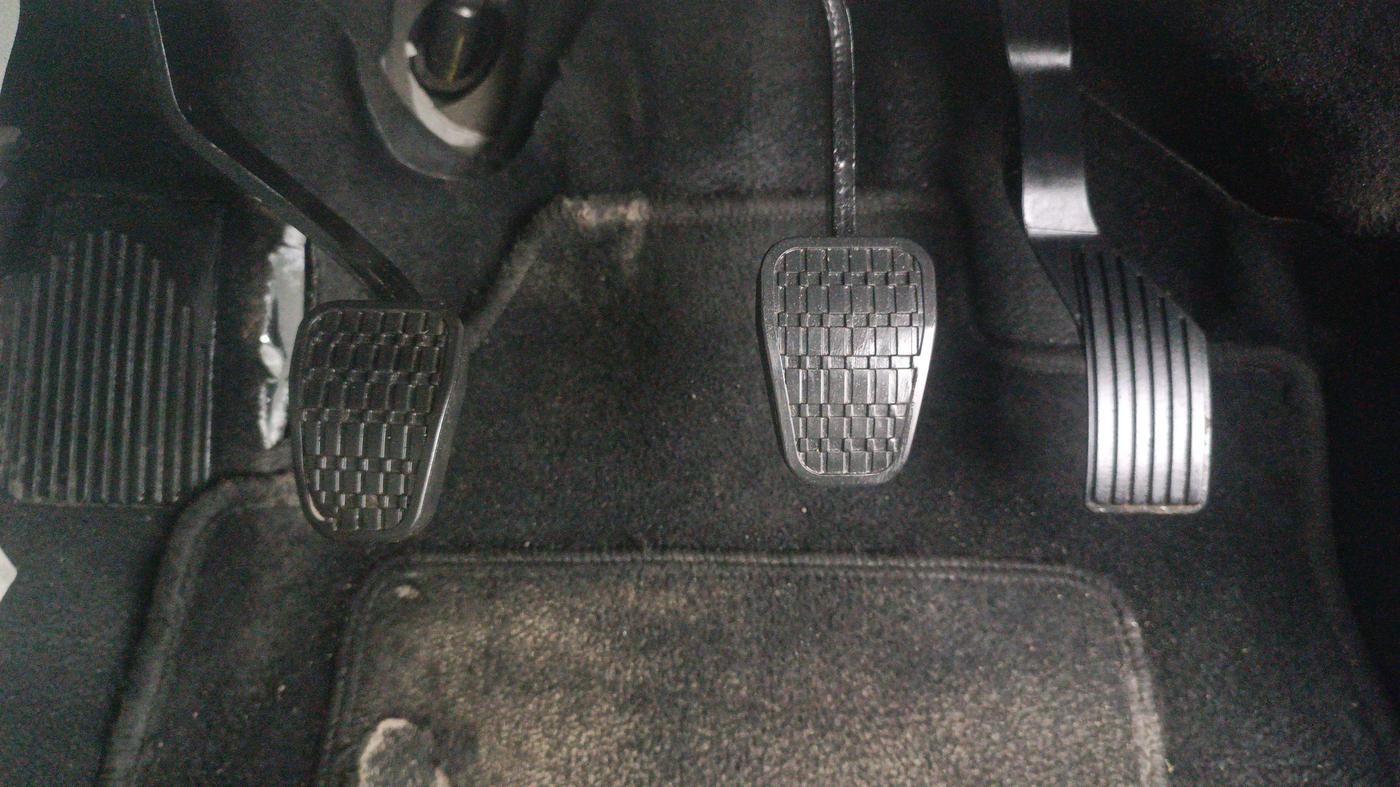 2022 Tata NEXON XZ PLUS (PREMIUM) PETROL, Petrol, Manual, 37,379 km, Pedals