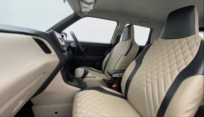 2022 Maruti New Wagon-R VXI 1.2 AMT, Petrol, Automatic, 32,649 km, Right Side Front Door Cabin