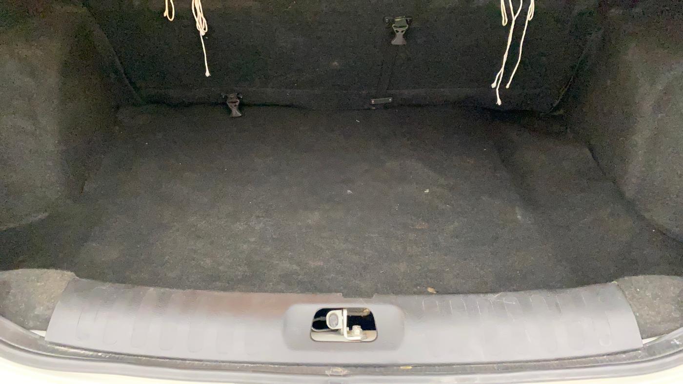 2014 Maruti Swift Dzire ZXI, Petrol, Manual, 16,143 km, Boot Inside