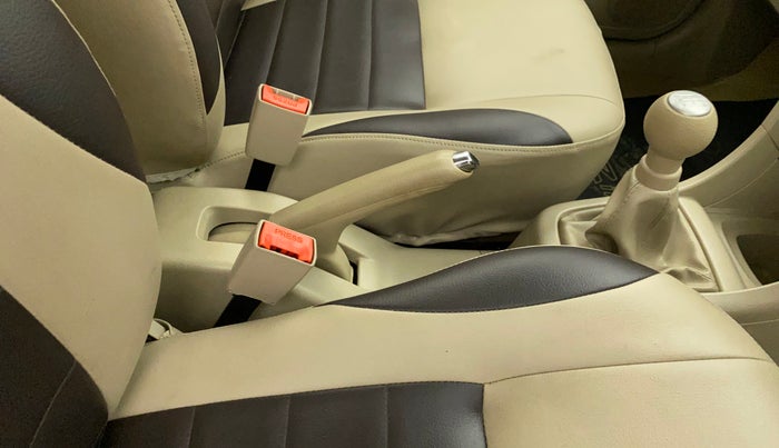 2014 Maruti Swift Dzire ZXI, Petrol, Manual, 16,143 km, Gear Lever