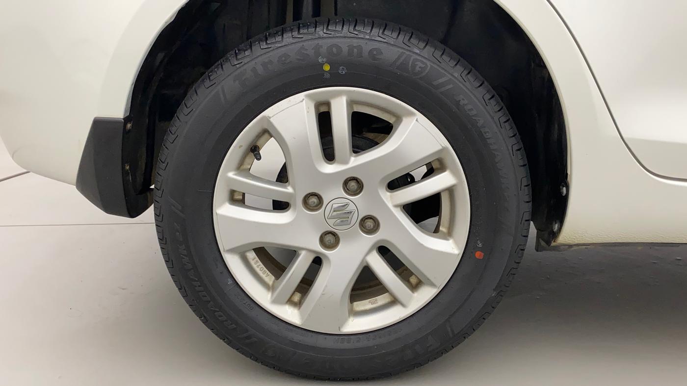 2014 Maruti Swift Dzire ZXI, Petrol, Manual, 16,143 km, Right Rear Wheel