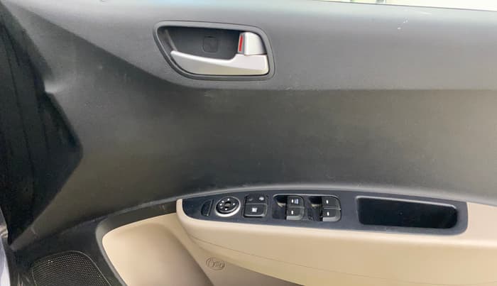 2017 Hyundai Grand i10 SPORTZ (O) 1.2 U2 CRDI, Diesel, Manual, 68,175 km, Driver Side Door Panels Control