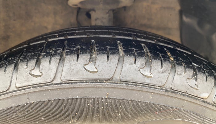 2014 Hyundai Grand i10 ASTA 1.2 KAPPA VTVT, Petrol, Manual, 21,050 km, Right Front Tyre Tread